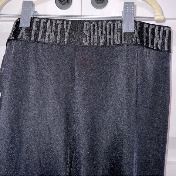 Savage X Fenty Pants - Savage X Fenty Forever Savage Legging - Black Medium